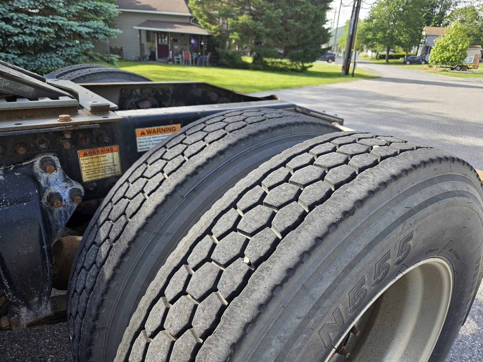 2008 Freightliner Cascadia 125 Day Cab — 53K Miles, Pre-DEF - Image 15