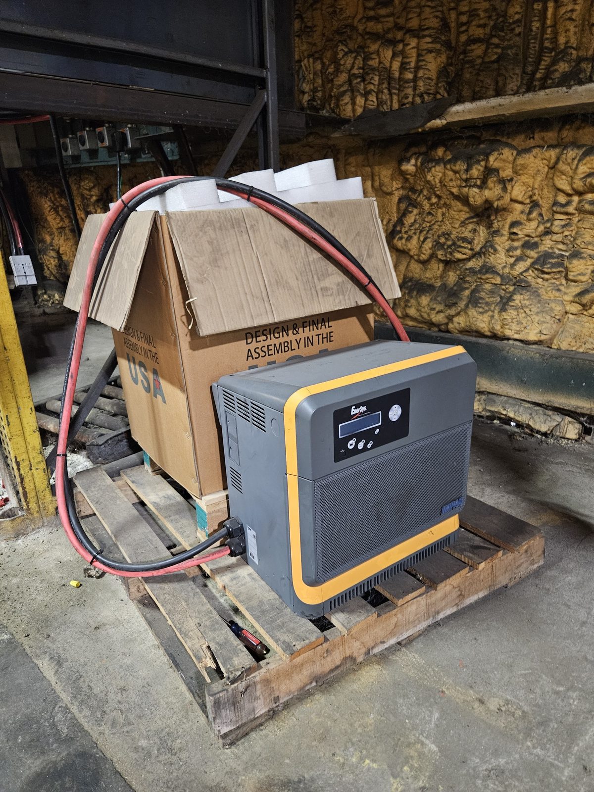 Crown SP3520-30 Electric Order Picker — 3,138 hrs, Charger Included - Image 8