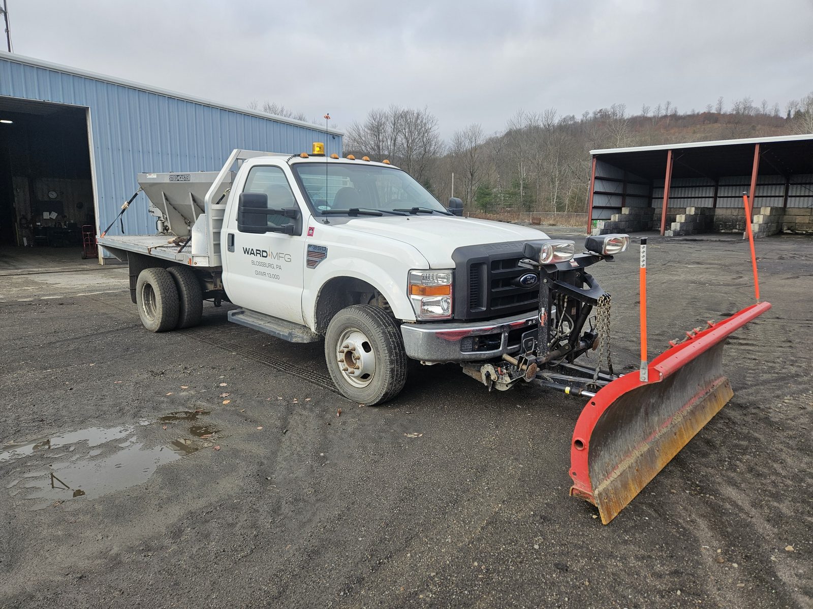 2010 Ford F-350 Super Duty 4x4 DRW — Flatbed, Plow & Spreader, 20K Miles - Image 2