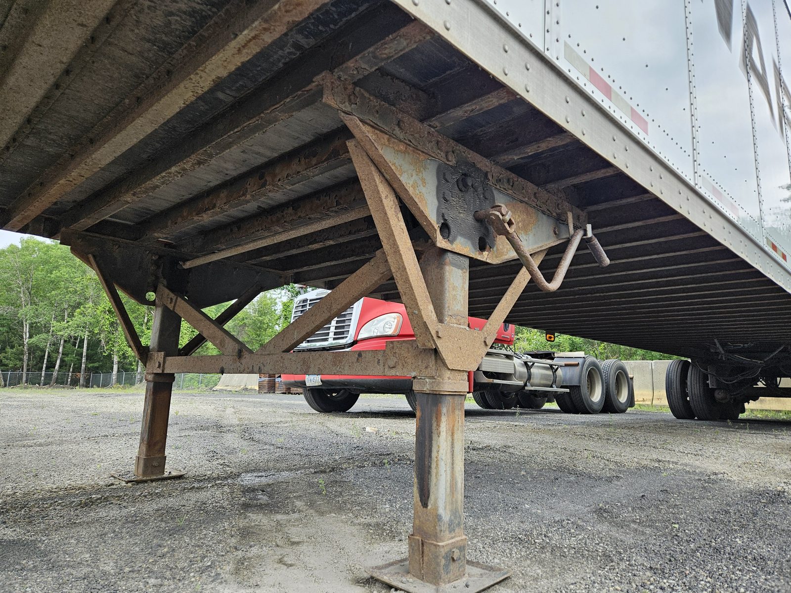 2017 Great Dane Champion 53ft Dry Van Trailer — Air Ride, TIREMAAX, ABS - Image 9