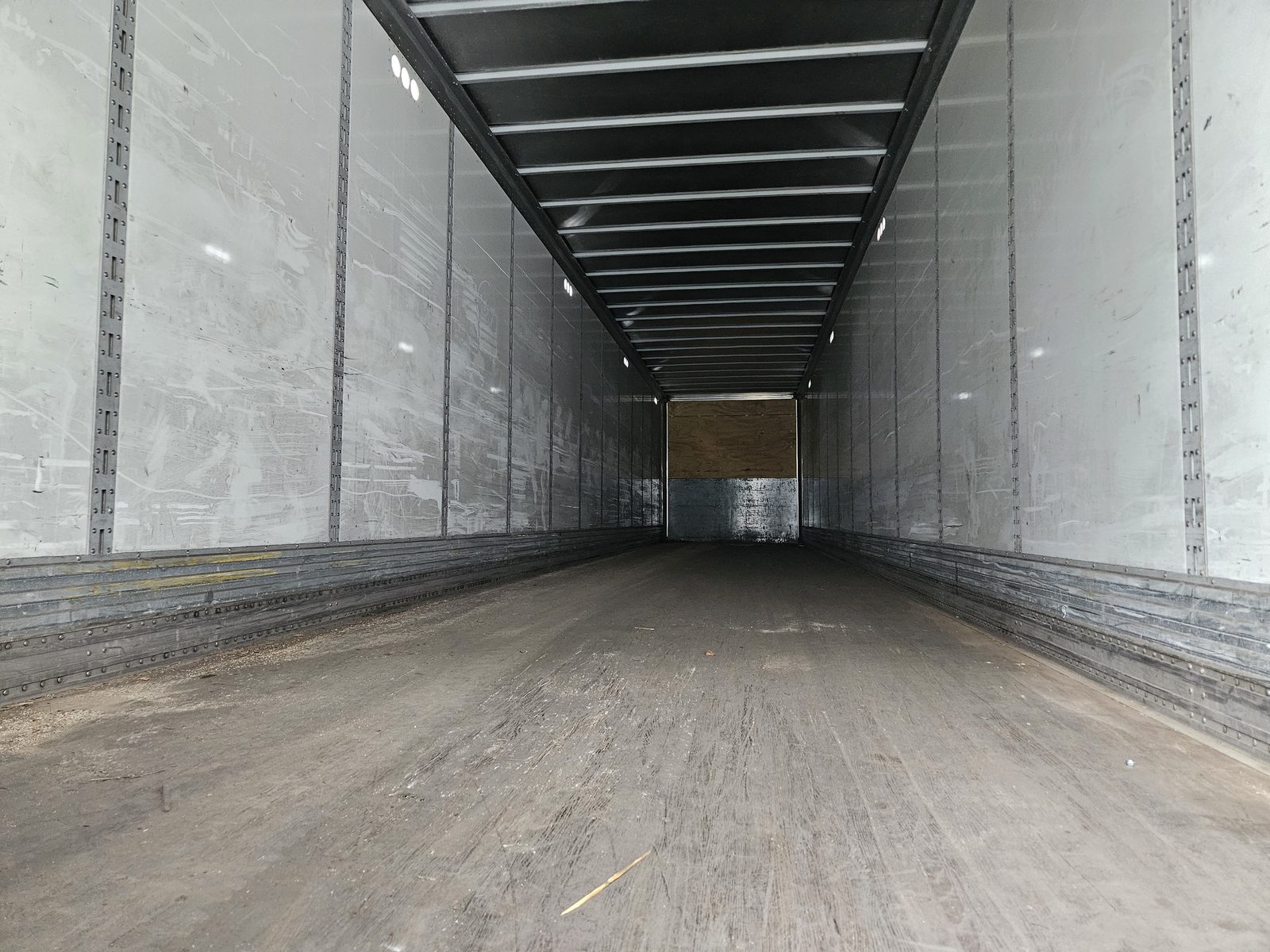 2017 Great Dane Champion 53ft Dry Van Trailer — Air Ride, TIREMAAX, ABS - Image 22