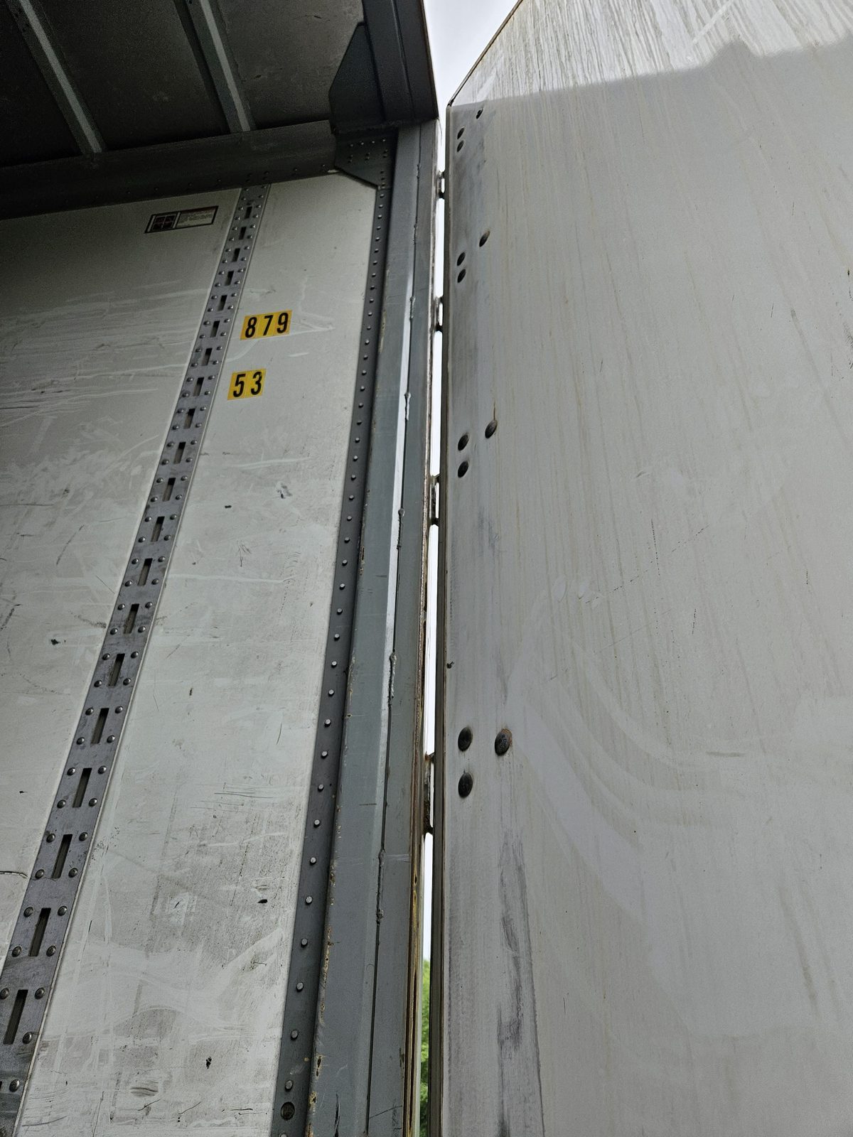 2017 Great Dane Champion 53ft Dry Van Trailer — Air Ride, TIREMAAX, ABS - Image 25